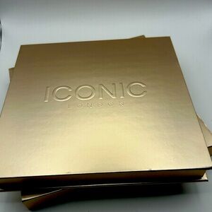 Iconic Eyeshadow Palette